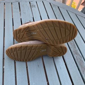 Teva Tan Booties